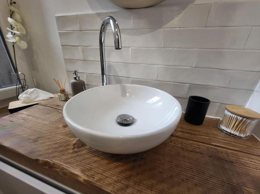 וינה O Bon'Endroit - Appartement Confort - Centre Ville מראה חיצוני תמונה
